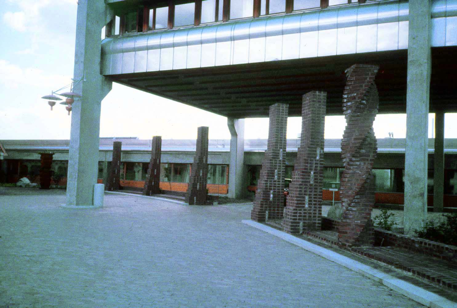 Pharmacia Entréplats Uppsala 1984-85