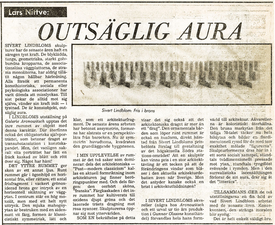 Häpnadsväckande rentré — Galleri Olsson — SvD 6 april 1985 — sida 1