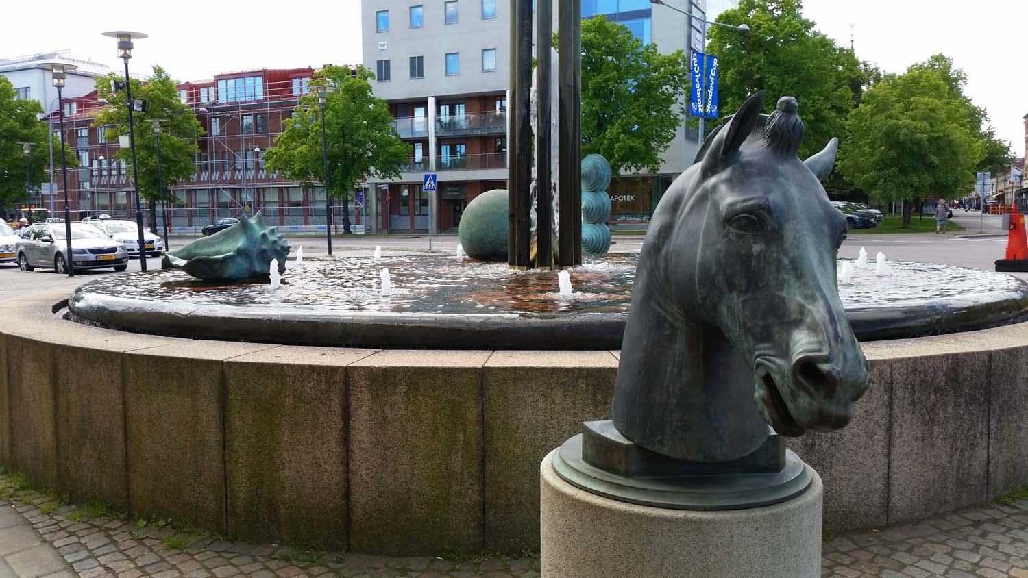 Cavallobrunnen, Resecentrum, Skövde, 1995