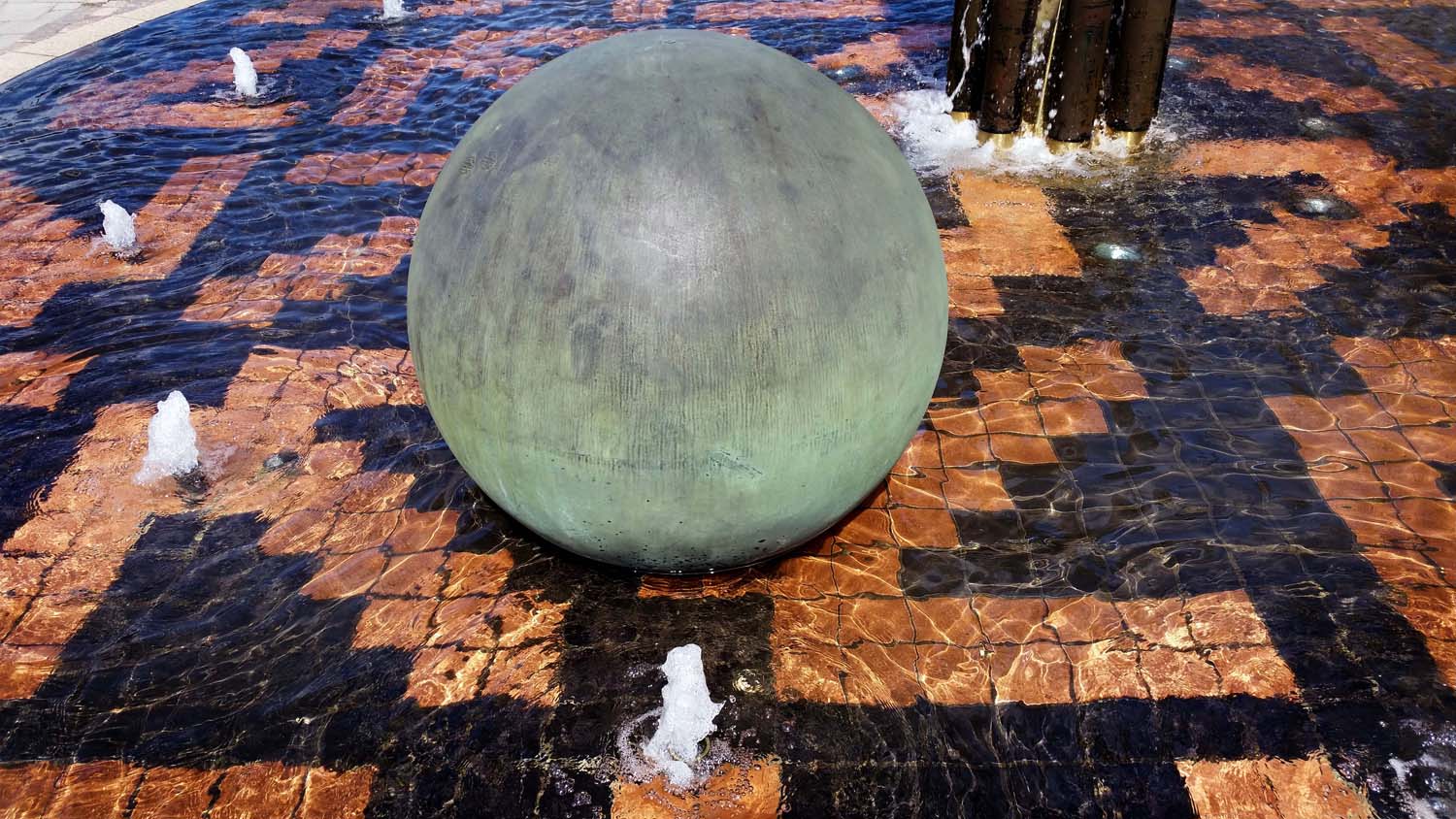 Cavallobrunnen, Resecentrum, Skövde, 1995