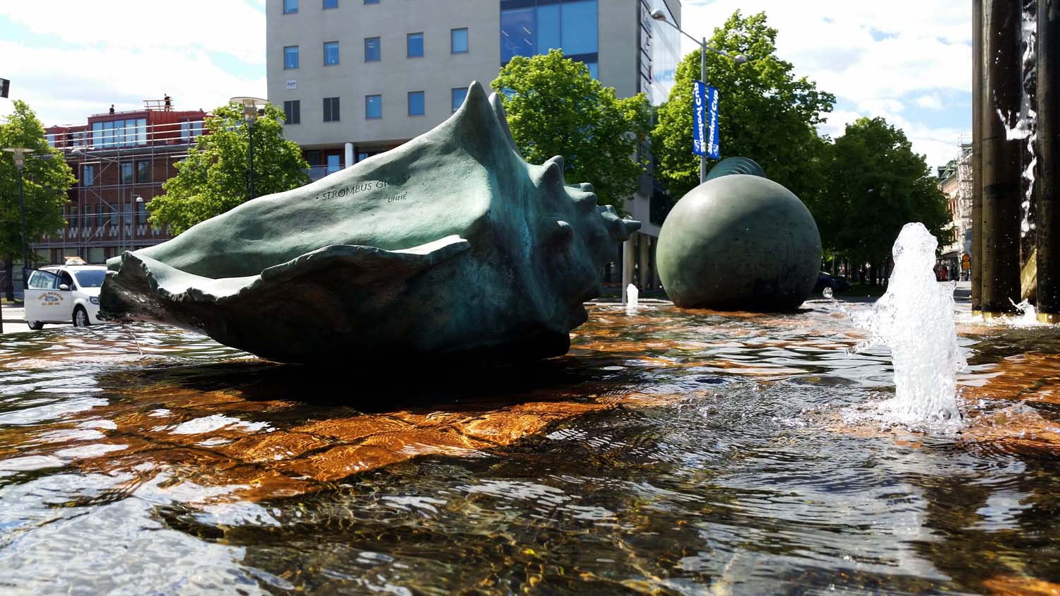Cavallobrunnen, Resecentrum, Skövde, 1995