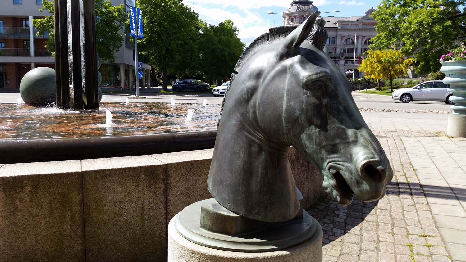 Cavallobrunnen, Resecentrum, Skövde, 1995