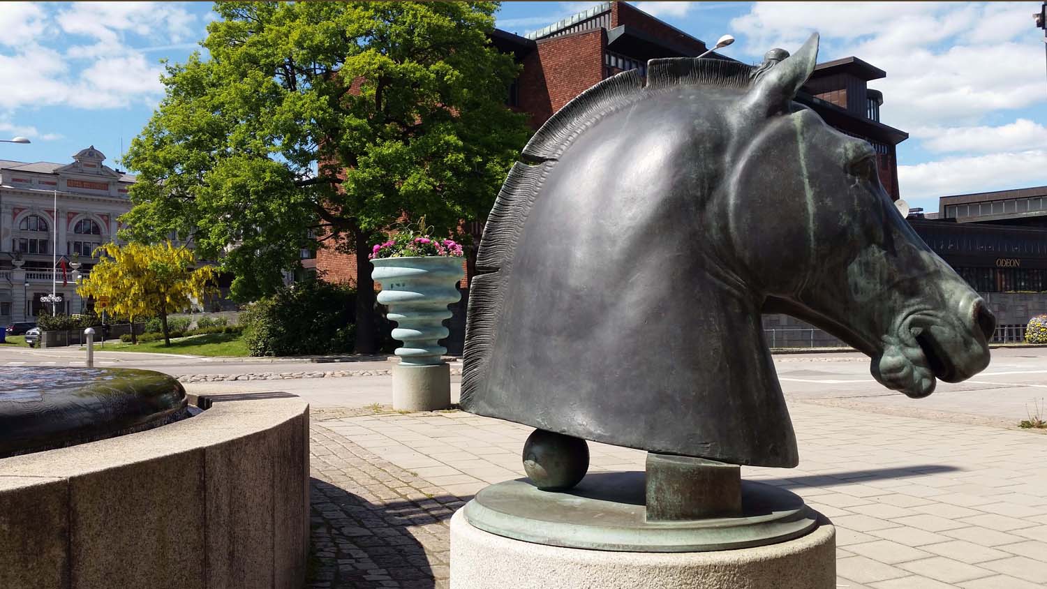 Cavallobrunnen, Resecentrum, Skövde, 1995