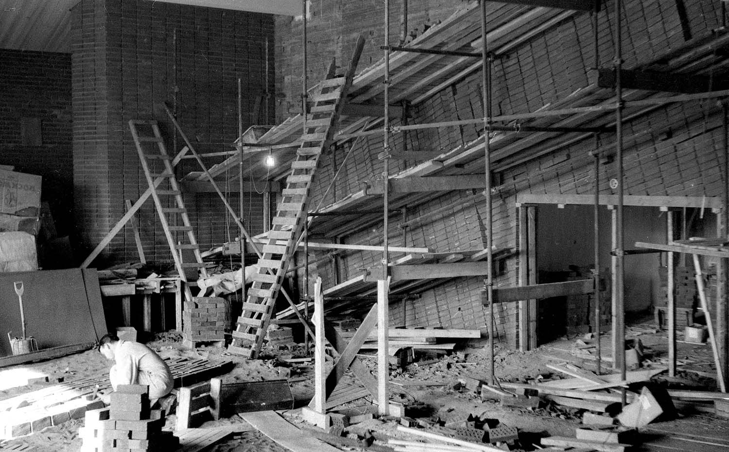 Tegelvägg, Gustav Adolfs församlingshem, Borås 1957