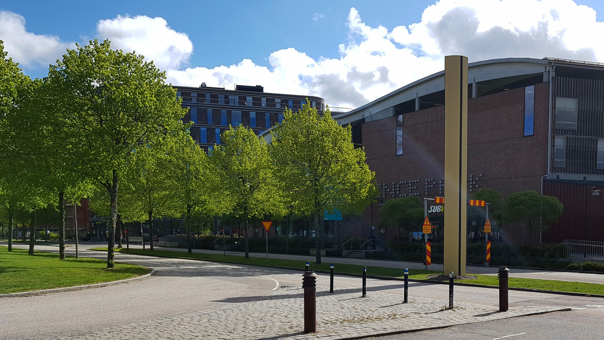 Lindholmsallén – Regnbågsgatan Göteborg 2001